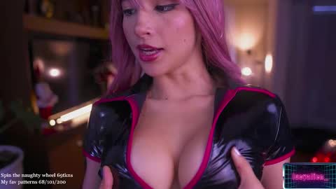 Lucy Alien  online show from 01-09-26, 04:43