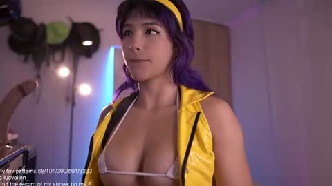 Lucy Alien  online show from 06-20-26, 02:31