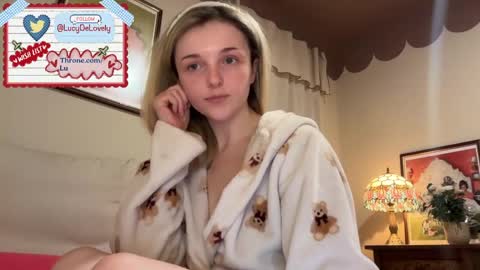 Snapshot of lucydelovely chatting on 05-07-26, 11:10 Lucy online show from 05-07-26, 11:10