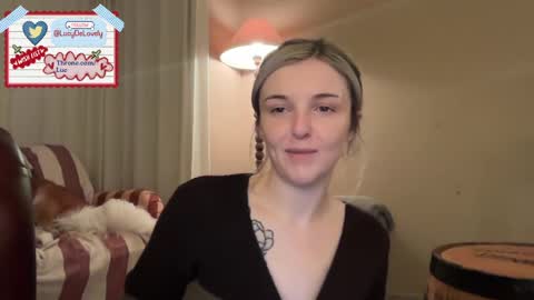 Snapshot of lucydelovely chatting on 06-08-26, 11:27 Lucy online show from 06-08-26, 11:27