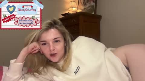 Snapshot of lucydelovely chatting on 06-18-26, 11:20 Lucy online show from 06-18-26, 11:20