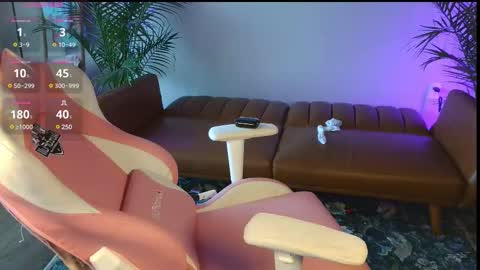 Snapshot of lucydelrey57 chatting on 03-11-25, 05:46 lucydelrey57 online show from 03-11-25, 05:46