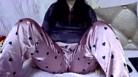LucyGoldS online show from 02-05-26, 06:18