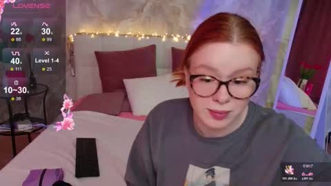 Lucy online show from 03-09-26, 08:29