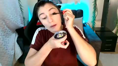 Snapshot of lucyli_ chatting on 07-19-26, 12:20 LUCY online show from 07-19-26, 12:20