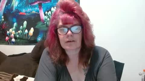 lucylling online show from 11-07-25, 02:50