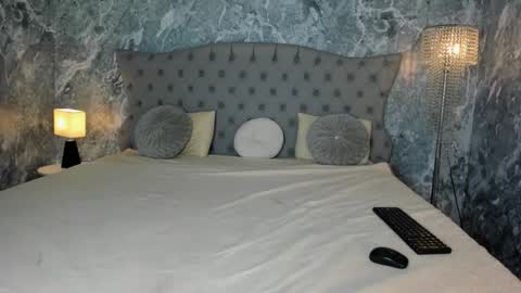 Lucy online show from 03-27-26, 02:50