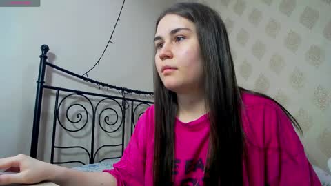 Lucy online show from 04-25-26, 11:46