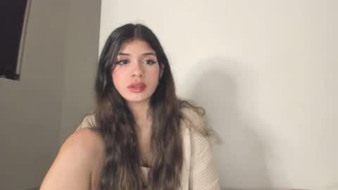 Snapshot of lucyportman chatting on 07-20-26, 07:44 lucyportman online show from 07-20-26, 07:44