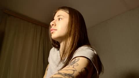 Lucy online show from 04-03-26, 06:00