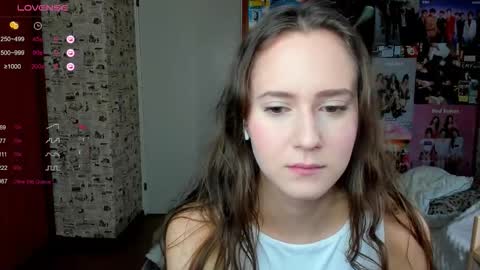 Lucy Rose online show from 10-14-25, 05:30