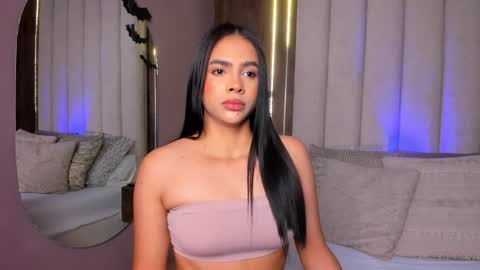 Lucy online show from 10-12-25, 04:50