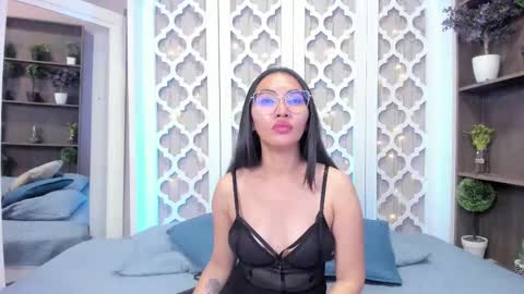 Snapshot of lucyy_liiu chatting on 03-07-25, 12:15 Lucy Liiu online show from 03-07-25, 12:15