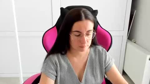 Lucy online show from 06-26-26, 06:29