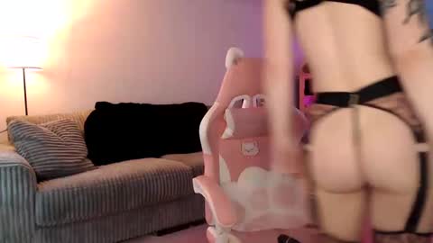 Lucy online show from 12-10-24, 12:17