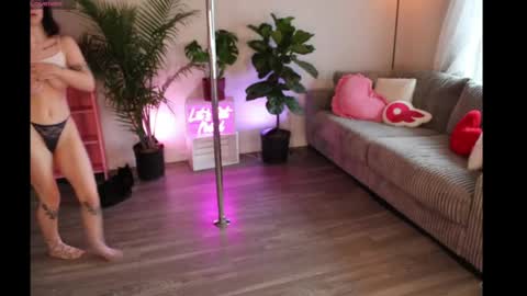 Lucy online show from 04-01-26, 10:07