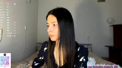 Snapshot of ludivinablice chatting on 04-30-26, 04:46 Mika online show from 04-30-26, 04:46