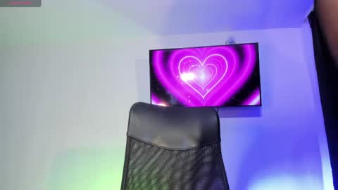 FENTY online show from 04-16-26, 08:04