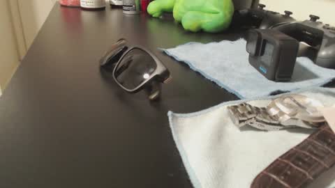 Snapshot of lugo92 chatting on 12-31-24, 03:23 LUGO online show from 12-31-24, 03:23