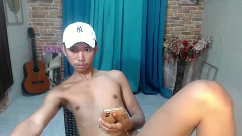 Snapshot of lui_the_fucker chatting on 01-15-25, 07:37 lui_the_fucker online show from 01-15-25, 07:37