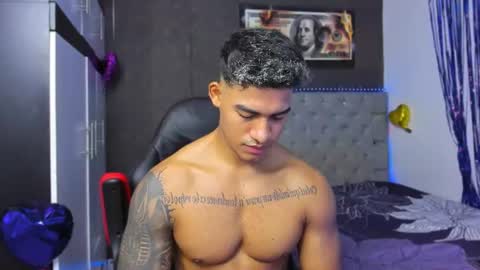 Luigi Independent model online show from 07-08-26, 04:00