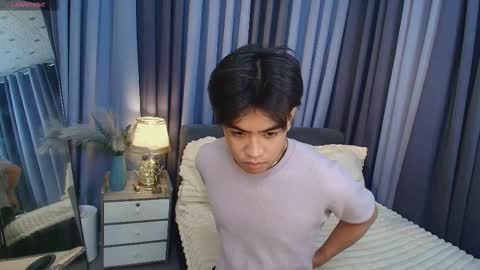 luigi_moreno online show from 10-07-25, 04:48