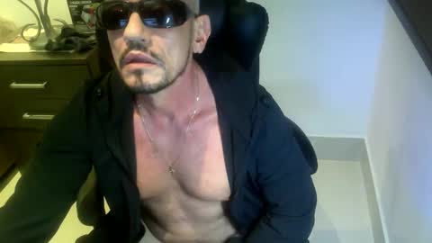 Snapshot of luigtkrj chatting on 05-31-26, 09:05 luigtkrj online show from 05-31-26, 09:05