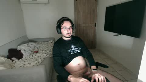 Snapshot of luis_flr chatting on 01-22-25, 04:44 luis_flr online show from 01-22-25, 04:44