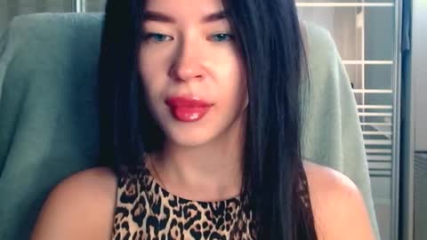 luisa lovedom online show from 09-23-25, 08:06