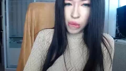 luisa lovedom online show from 01-12-26, 09:36