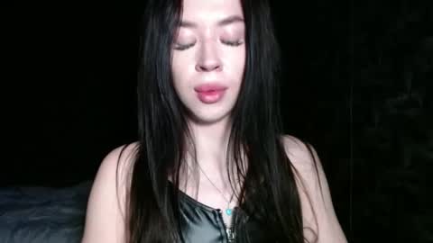 Snapshot of luisa_domina chatting on 05-15-26, 10:50 luisa lovedom online show from 05-15-26, 10:50