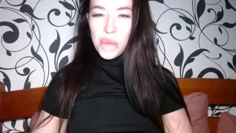 Snapshot of luisa_domina chatting on 05-31-26, 06:09 luisa lovedom online show from 05-31-26, 06:09