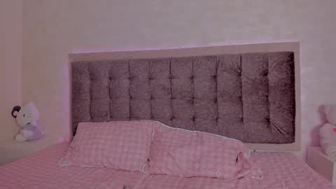 Luisa Giraldo online show from 11-14-25, 09:19