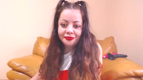 Cassie online show from 11-21-25, 01:43