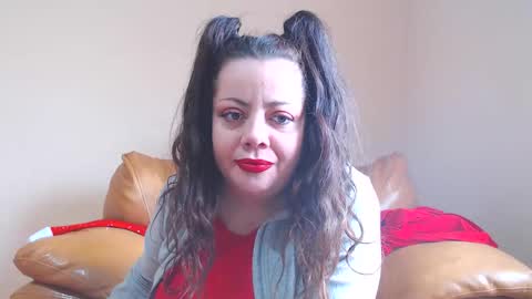 Cassie online show from 02-11-26, 07:57