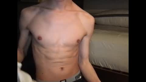 Luis online show from 12-28-24, 11:37