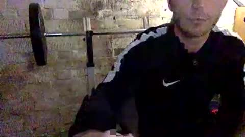 Snapshot of luisbadx chatting on 01-15-26, 09:47 Luis Badx online show from 01-15-26, 09:47