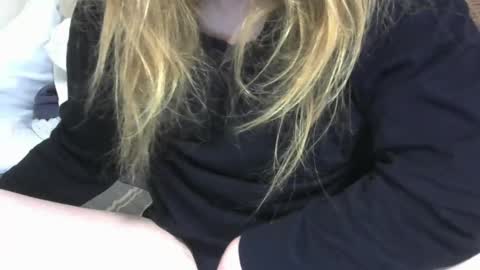 Snapshot of luiscastello777x chatting on 01-21-25, 08:11 luiscastello777x online show from 01-21-25, 08:11