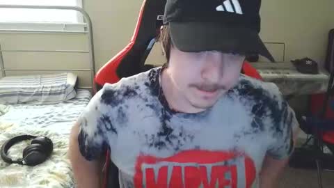Snapshot of luisdiaztube chatting on 05-11-26, 06:49 Luisdiaztube online show from 05-11-26, 06:49