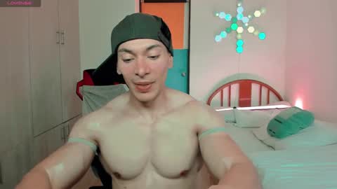 Snapshot of luisfernikesportboy chatting on 02-26-25, 03:30 Luis Fer PVT IS OPEN online show from 02-26-25, 03:30