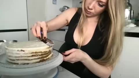 Snapshot of luiva13 chatting on 01-20-25, 08:30 luiva13 online show from 01-20-25, 08:30