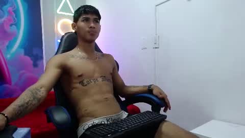 Snapshot of luka_big18 chatting on 06-12-26, 02:32 Luka big18 online show from 06-12-26, 02:32