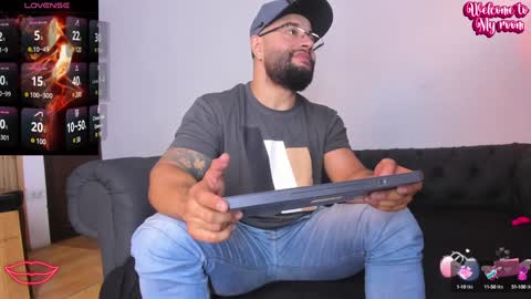 LUKE online show from 01-10-25, 02:02