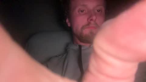 lukeeeeey96 online show from 02-11-25, 12:28