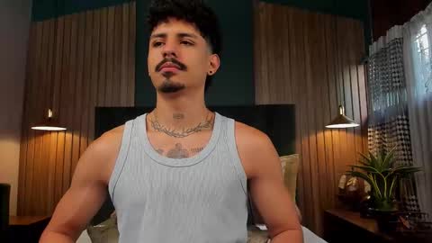 Snapshot of lukeetaylor_ chatting on 11-26-25, 12:17 Luke Taylor online show from 11-26-25, 12:17