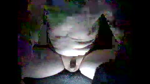 Snapshot of lukusdukus chatting on 02-23-25, 02:14 lukusdukus online show from 02-23-25, 02:14