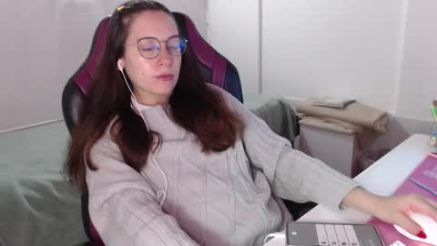 Vicky online show from 01-03-25, 02:54