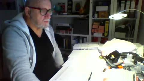 Snapshot of luley58 chatting on 12-16-25, 07:24 luley58 online show from 12-16-25, 07:24