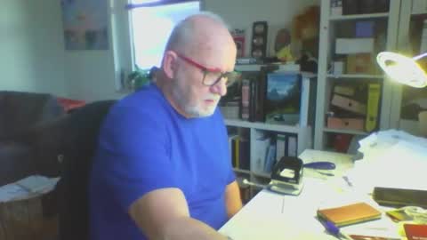 Snapshot of luley58 chatting on 02-23-26, 03:53 luley58 online show from 02-23-26, 03:53