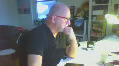 Snapshot of luley58 chatting on 02-24-26, 04:49 luley58 online show from 02-24-26, 04:49